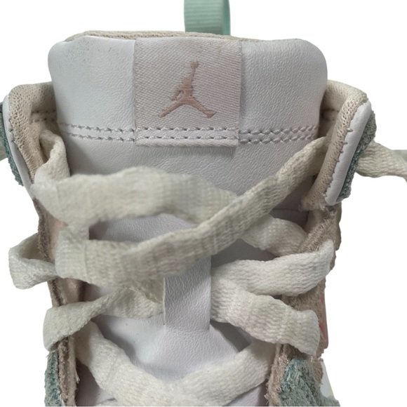 Nike Air Jordan’s toddler girls size 7 pink,green,beige high tops - Picture 7 of 11